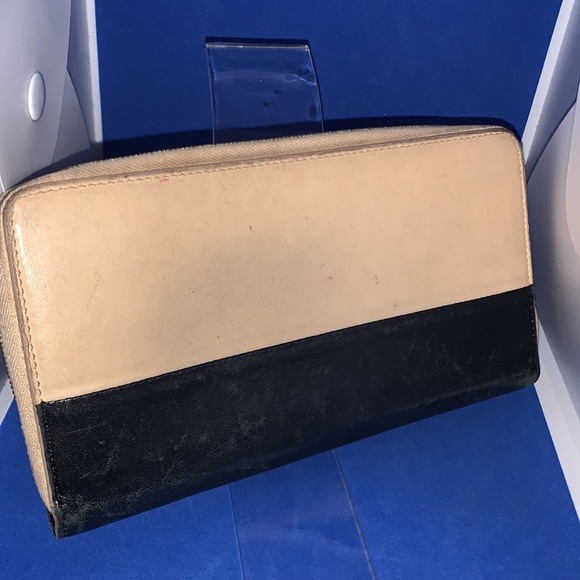 Céline Leather Continental Large Zip Wallet - Picture 2 of 3